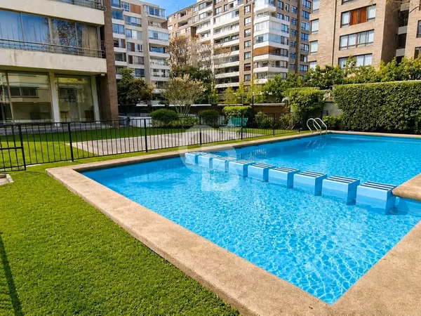 OPORTUNIDAD Providencia | Impecable 2D 2B + Est. y Bodega