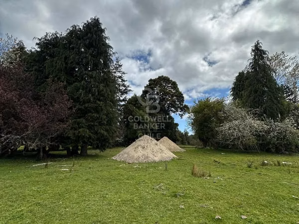 Oportunidad! Venta de Campo con Río en Maullin