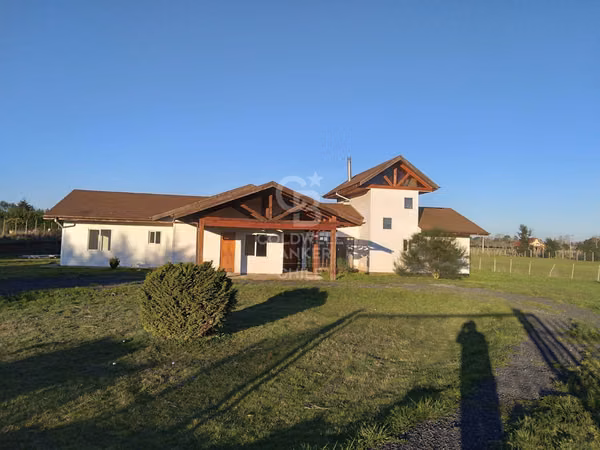 Hermosa casa en parcela- Río Bueno.