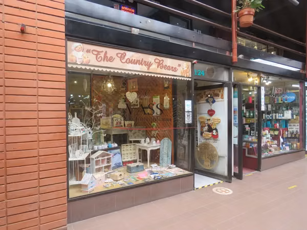 VASS vende local comercial en calle Valparaíso, Viña del Mar