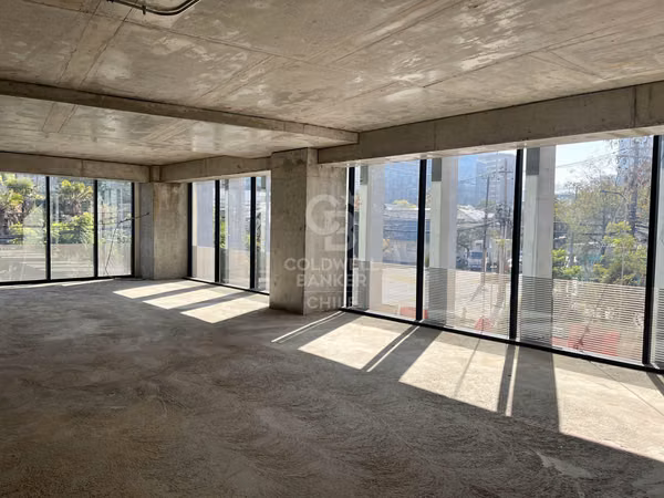 Oficinas en Arriendo – Edificio Clase A en Providencia