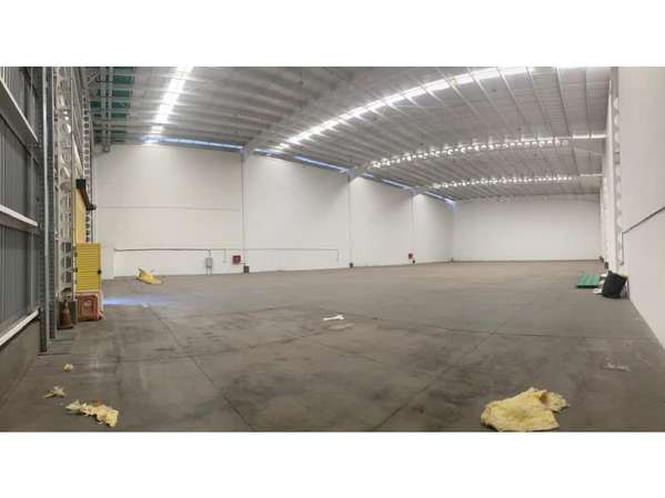 Arriendo bodega de 1.805 m2 en Parque Industrial, Pudahuel.