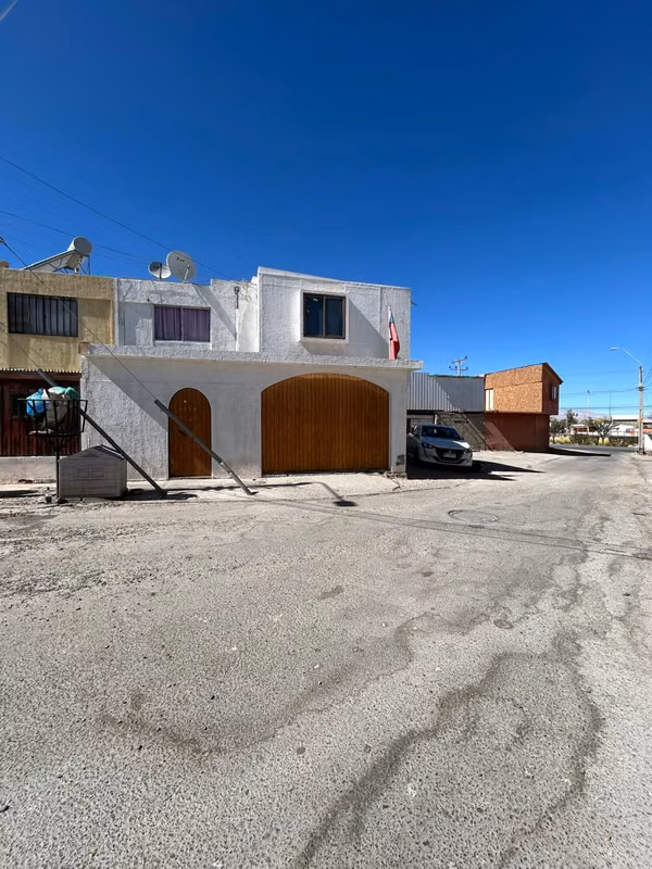 En Venta casa 5 habitaciones Villa Tucnar Huasi - Calama