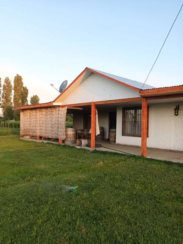 SE VENDE PARCELA CON CASA LONGAVI, SECTOR LA SEXTA