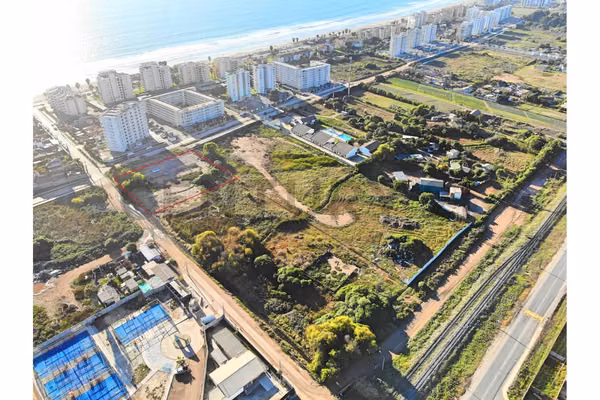 Se vende Terreno en Avenida Pacifico, La Serena