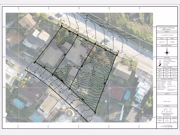 Paño de 2.300 m2 para desarrollo inmobiliario (118591)
