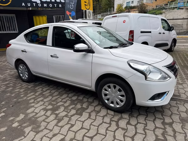 NISSAN VERSA SENSE MT1 2019