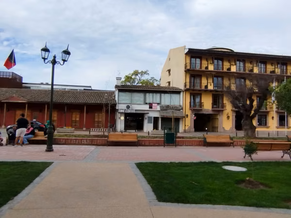 SANTA CRUZ Propiedad Comercial Entre Municipalidad Y Hotel