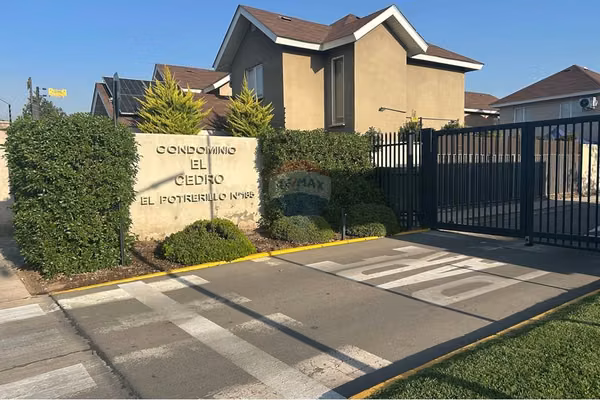 Precio rebajado  en condominio estancia liray!!