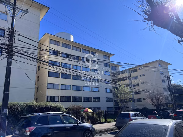 Céntrico departamento.