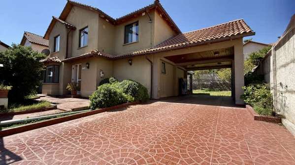 CASA EN VENTA CIUDAD DE LOS VALLES EN BARRIO CERRA