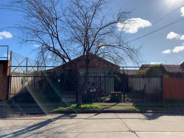 casa a pasos colegio Montesori, Talca