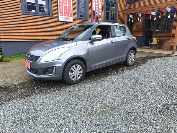 SUZUKI SWIFT 2015