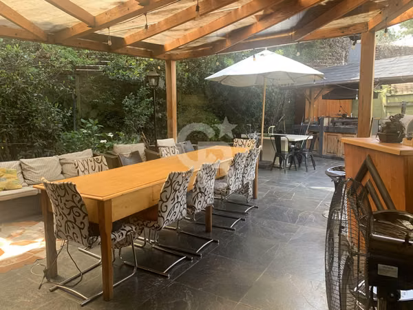 VENTA / ARRIENDO CASA REINA ALTA