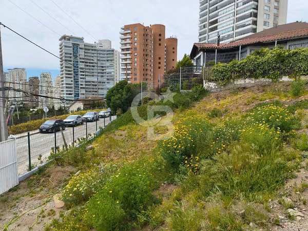 Terreno para construir en Reñaca Vista poniente despejada.