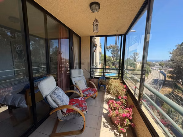 Venta céntrico departamento en Los Sargazos