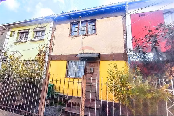 Casa con amplio terreno