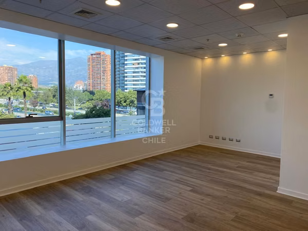 Oficina en Venta Excelente Ubicación en Vitacura
