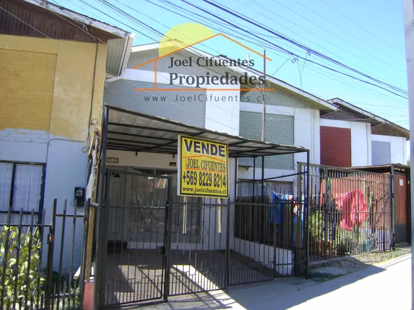 Casa sólida, 2 pisos, 4 dormitorios, 1 baño. Cod-2395