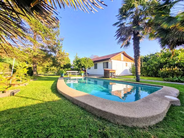 OFERTA Parcela 1230m2 terr 140m2 const 3d/2b  (130038)