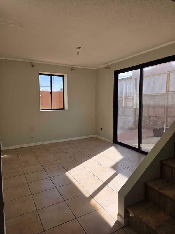 Moderna casa en venta  calama (130663)