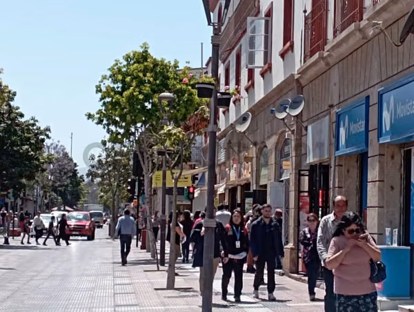 Se vende gran departamento en centro de La Serena.
