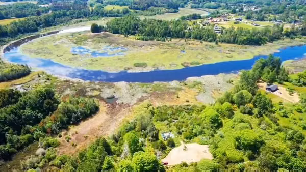 Se vende Exclusiva parcela con vista a Río Cayumapu