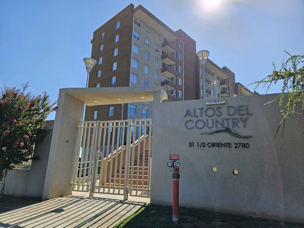 DEPARTAMENTO EN ALTOS DEL COUNTRY
