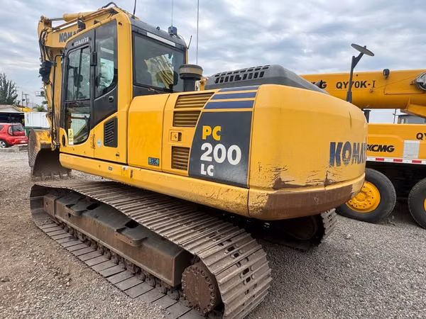 PC200-8 Komatsu impecable estado operacional