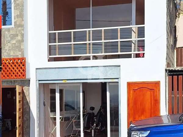 Amplio Local Comercial Amoblado, Barberia