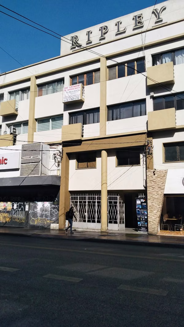 OFICINAS CENTRAL, EDIF. RIVAS, CALLE LATORRE