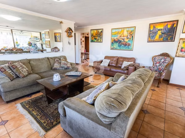 Penthouse 4D/3B + 2 Estacionamientos | Los Leones