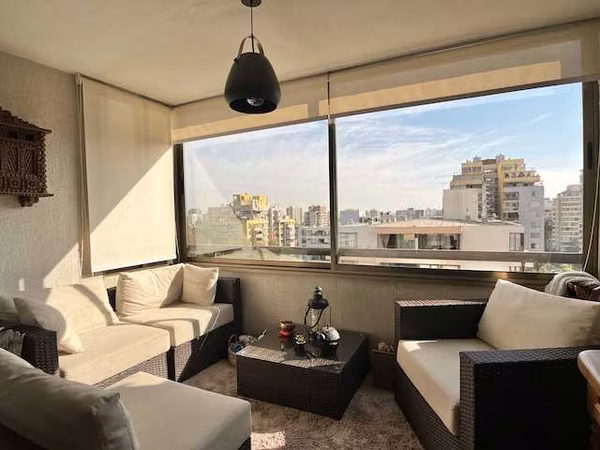 Agradable edificio en condominio  (135848)