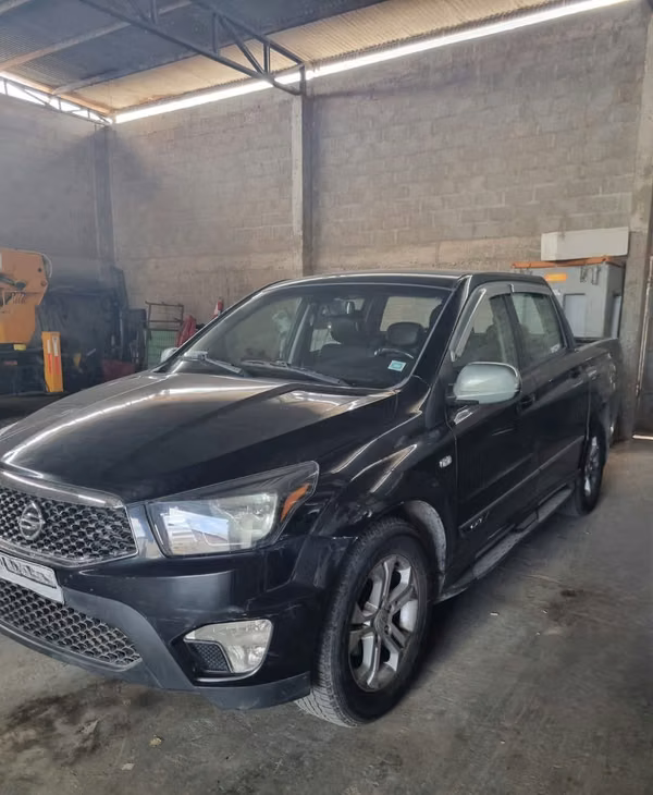 SSANGYONG ACTYON SPORT 2014 - DIESEL AUTOMATICO