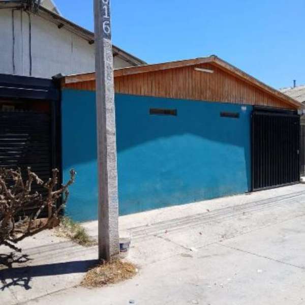 Casa 4 dormitorios, Melipilla, excelente ubicación