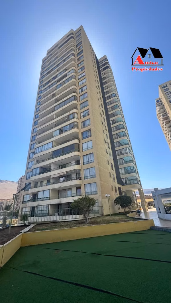 DEPARTAMENTO FAMILIAR CONDOMINIO ANTILLAS/ A PASOS DE CAVANCHA