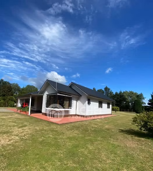 SE VENDE PARCELA CON CASA COMUNA DE VALDIVIA – SECTOR CAYUMAPU