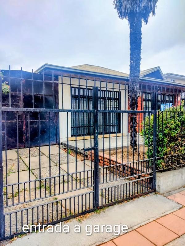 Se vende amplia casa a pasos del Centro de Talca