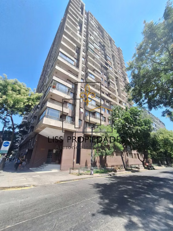 Dpto en venta cercano Av Beauchef 2D UF1958 (139564)