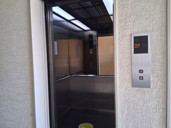 Vendo departamento remodelado  para inversionista o estudiantes a dos cuadra est metro