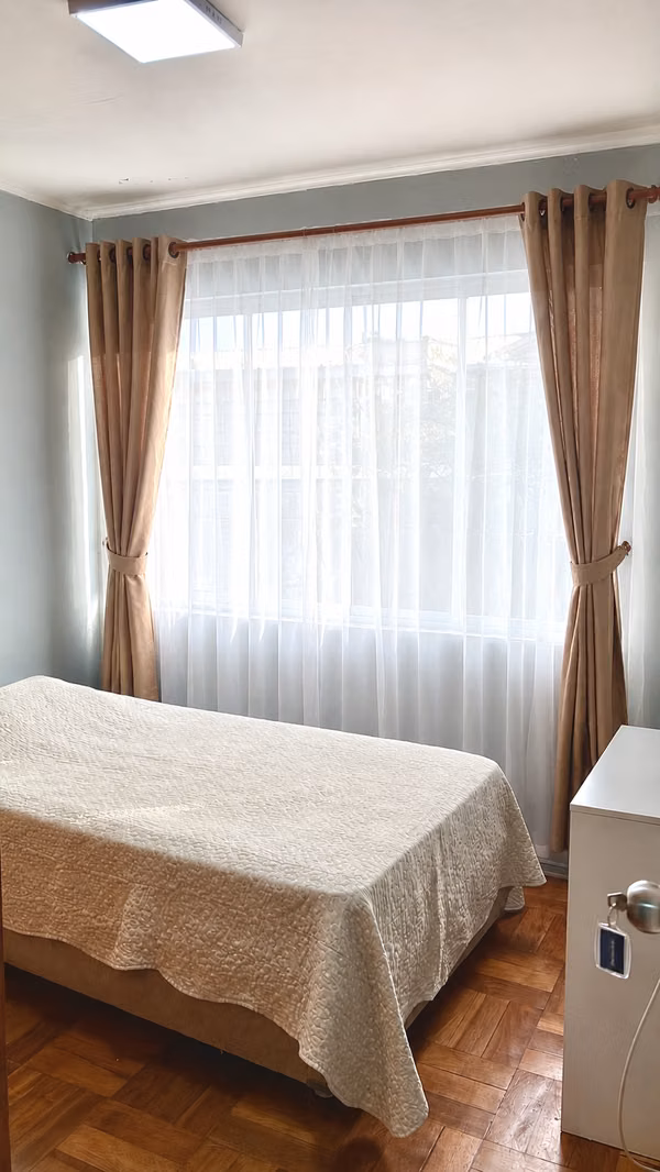 Habitación amoblada - Excelente Ubicación