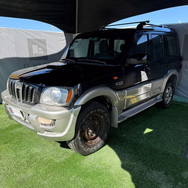 Mahindra Scorpio GLX 2.2 (2010)