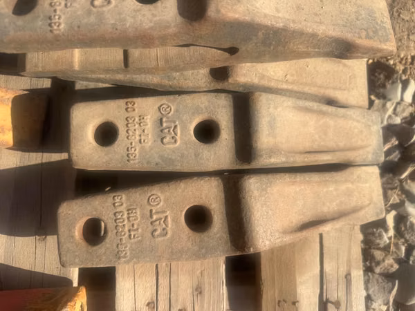 Calzas Caterpillar nuevas y originales