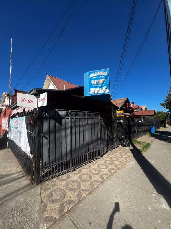 Local SE ARRIENDA PANADERÍA CON MAQUINARIA EN VILLA PUCARÁ.