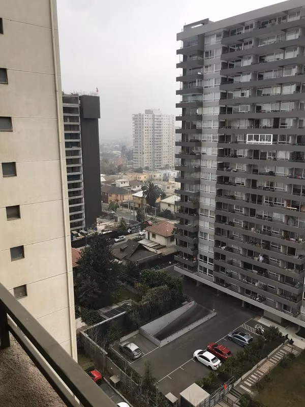 Se ARRIENDA Dpto. a pasos Est.metro El Llano
