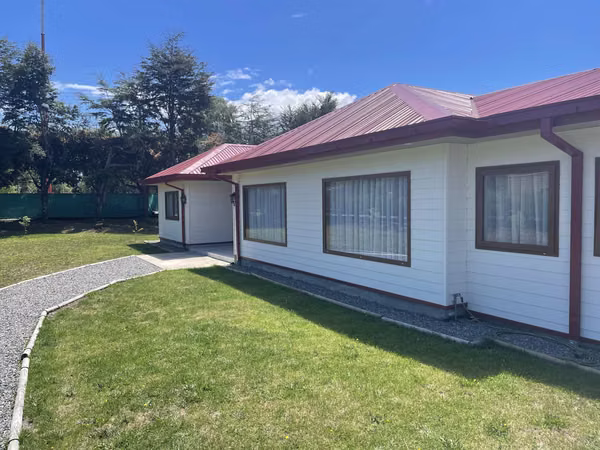Vendemos hermosa casa de 4 dormitorios en Estancilla