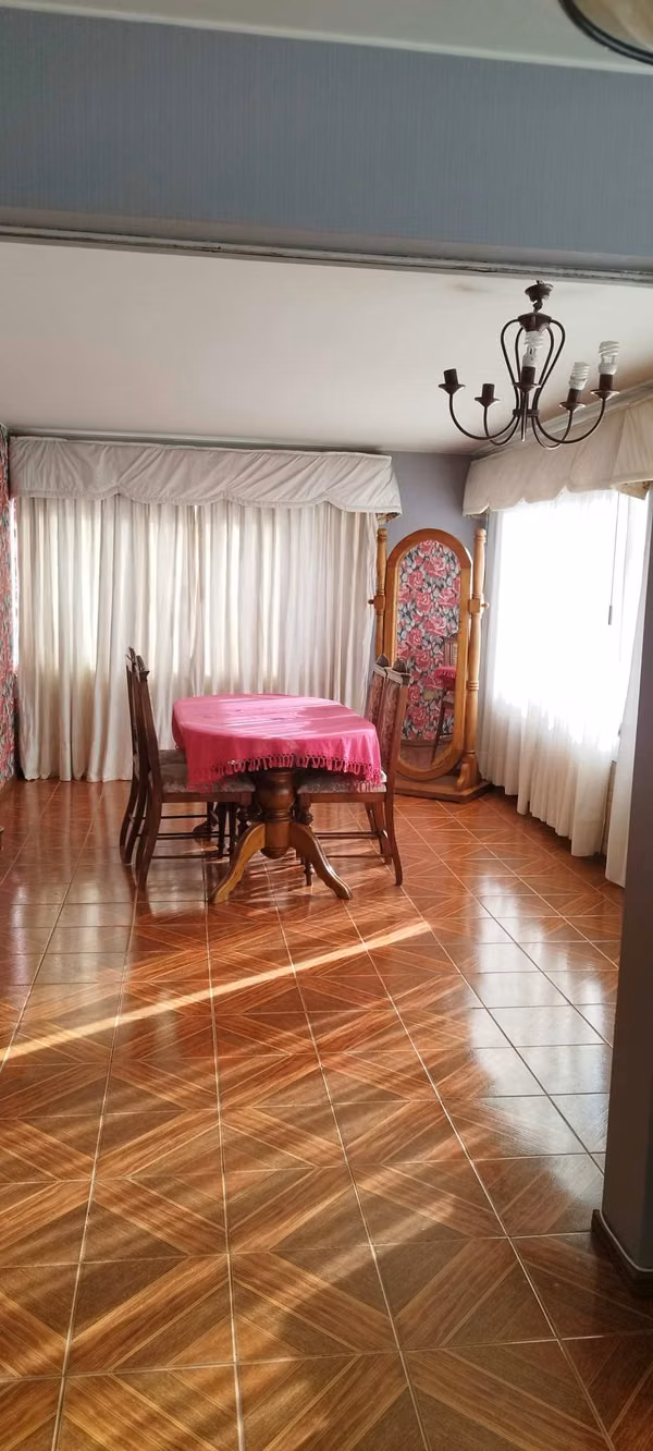 Vendo OFERTA!! amplio departamento frente al Sanatorio Alemán