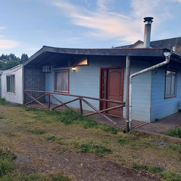 VENTA DE CASA CON CABAÑA CERCA DEL CENTRO DE LA UNION