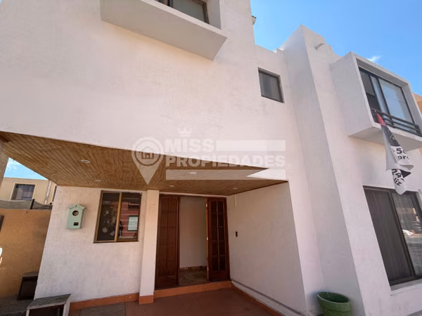 VENDE CASA - CONDOMINIO BORDEMAR II, ANTOFAGASTA