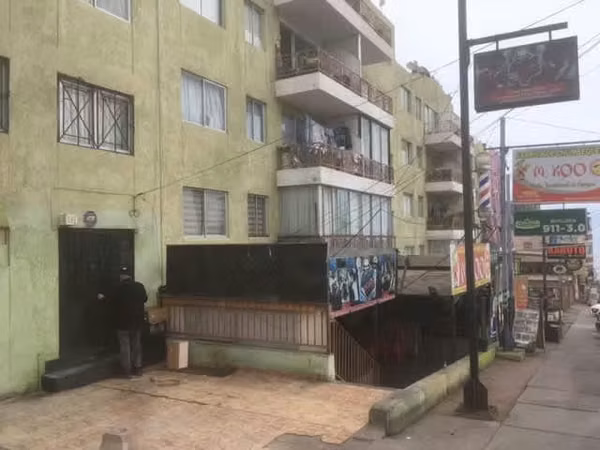 VENDO LOCAL COMERCIAL